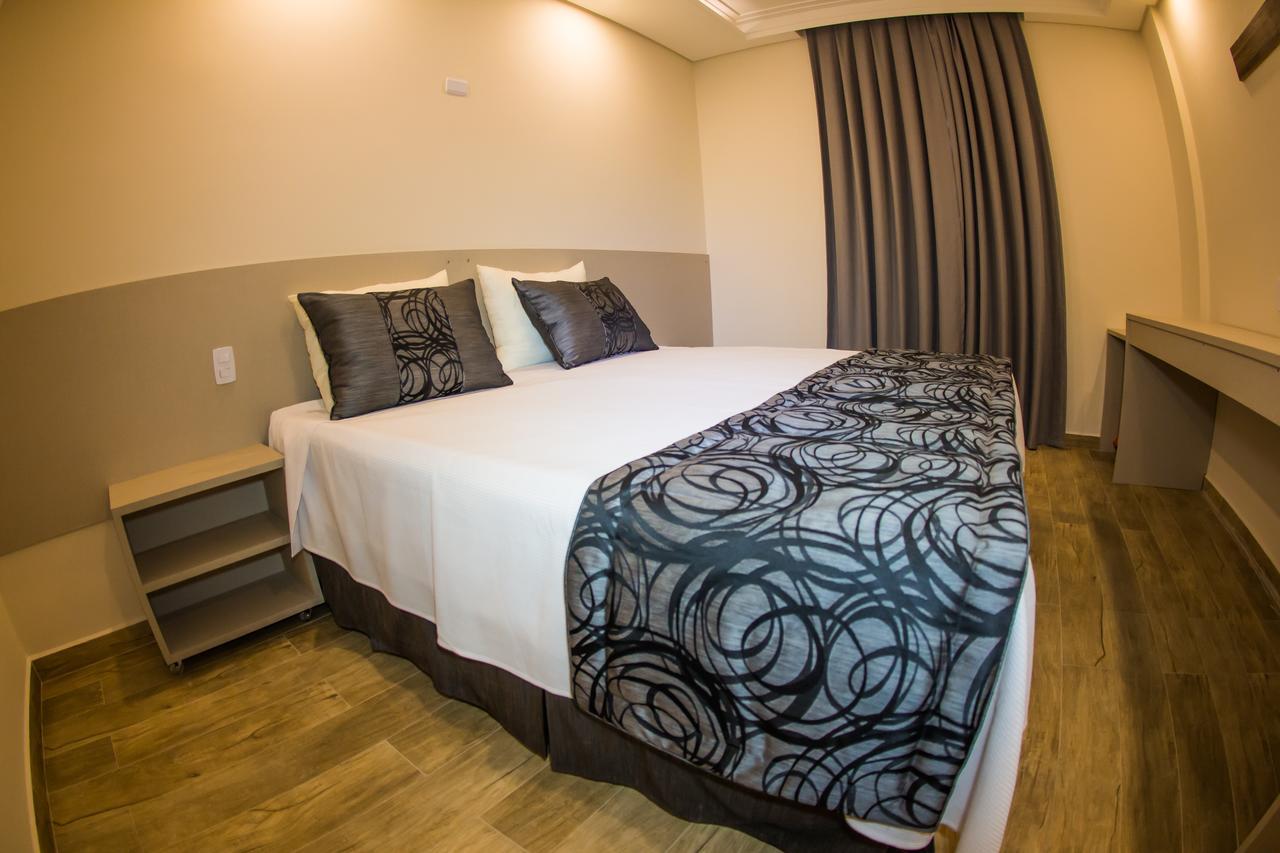 Summit Suites Hotel Cacapava Kültér fotó