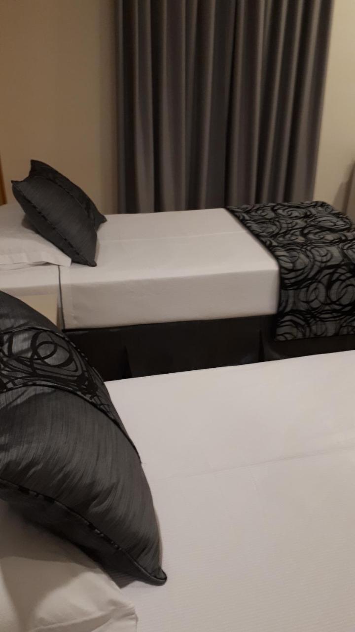 Summit Suites Hotel Cacapava Kültér fotó