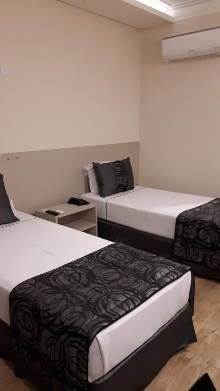 Summit Suites Hotel Cacapava Kültér fotó
