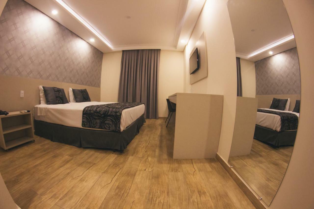 Summit Suites Hotel Cacapava Kültér fotó