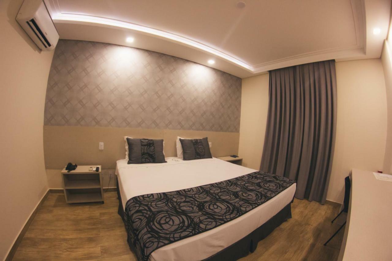 Summit Suites Hotel Cacapava Kültér fotó