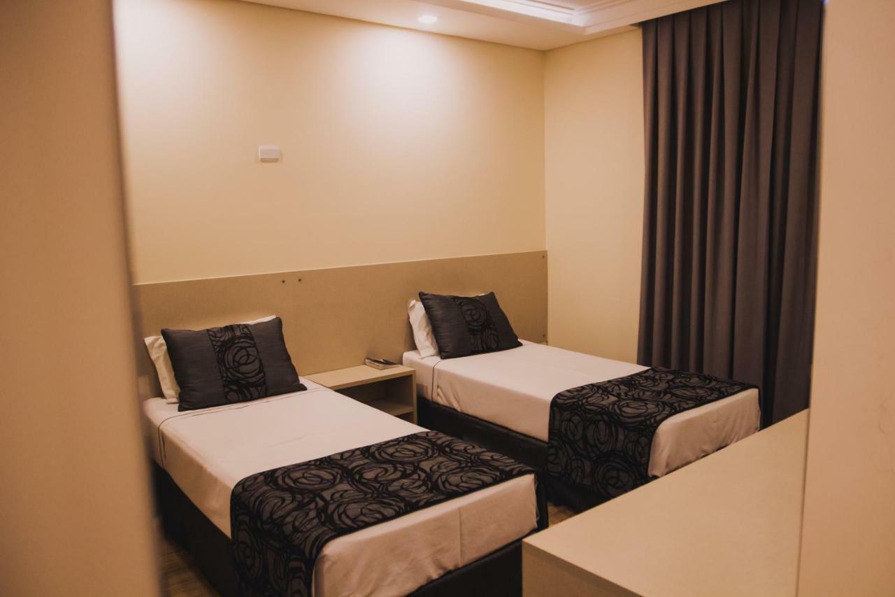 Summit Suites Hotel Cacapava Kültér fotó