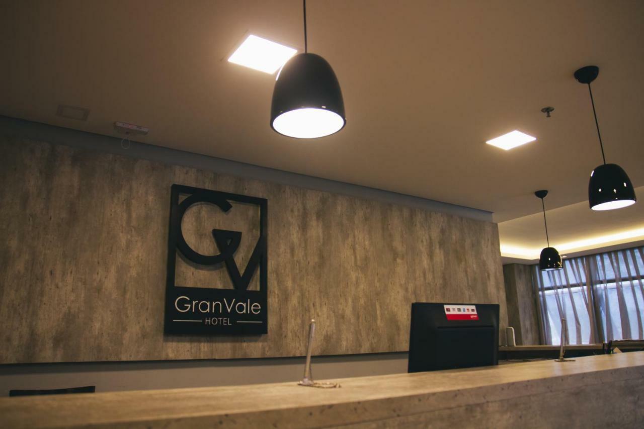 Summit Suites Hotel Cacapava Kültér fotó