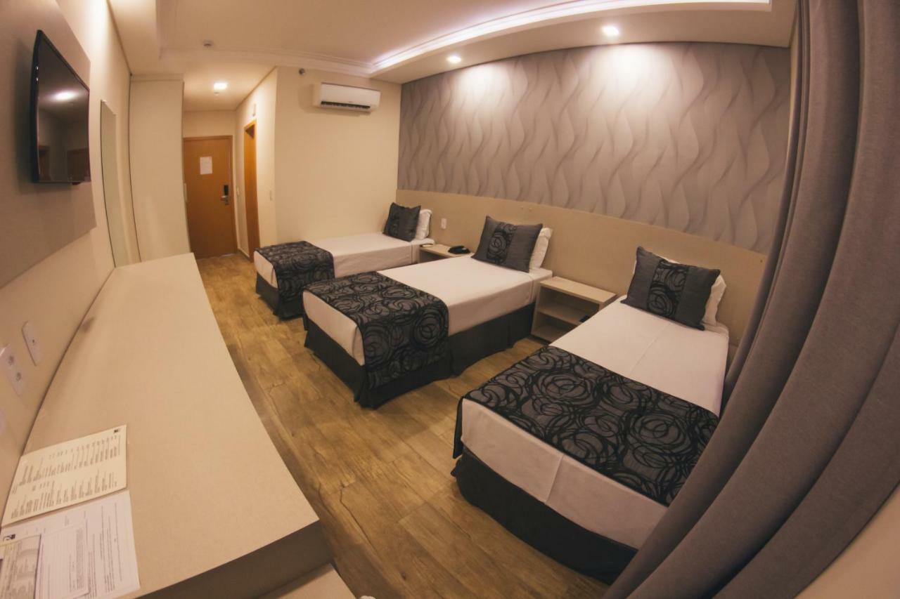Summit Suites Hotel Cacapava Kültér fotó